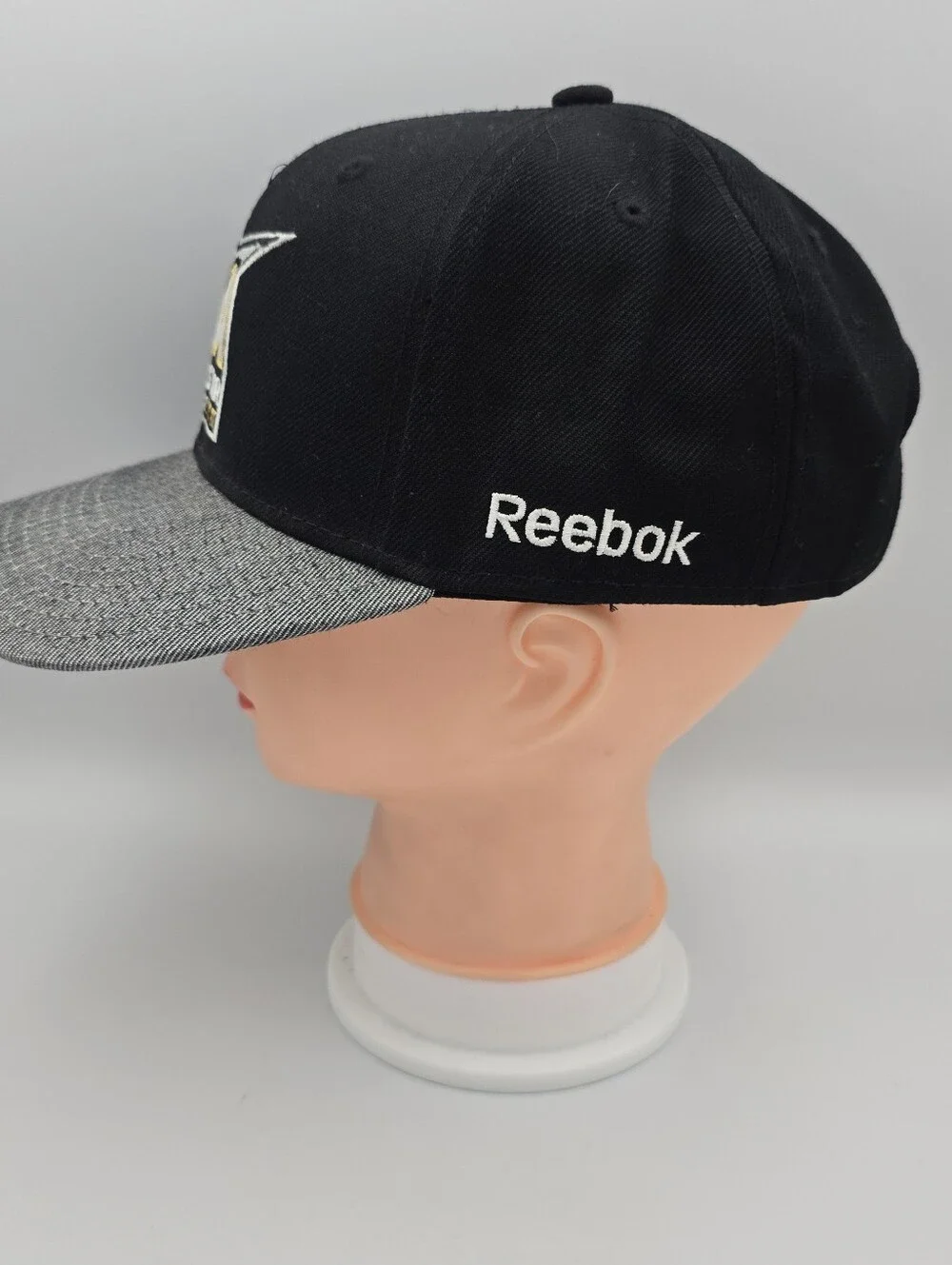 Reebok 2017 NHL All Star Game Los Angeles Adjustable Hat